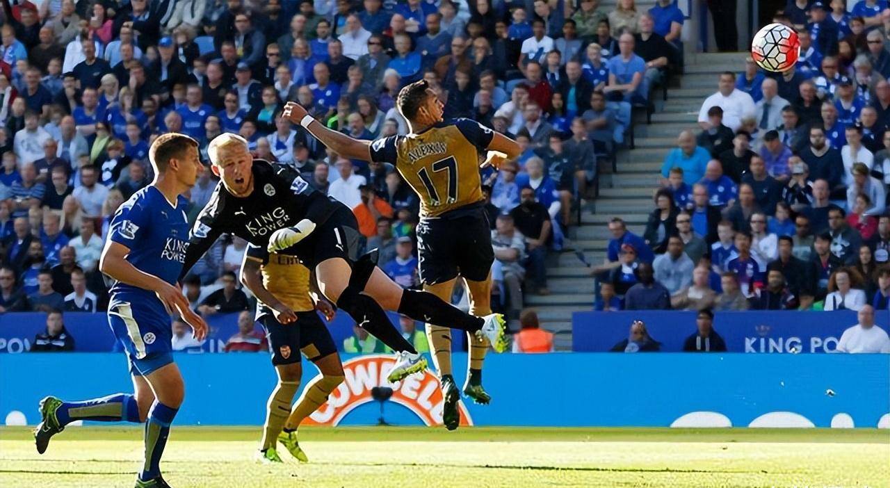 九游网页平台-包含钱塘战狼队对阵漓江朱雀队，冲浪友谊赛惊险晋级，内线统治篮板——赛后更衣室沸腾的词条