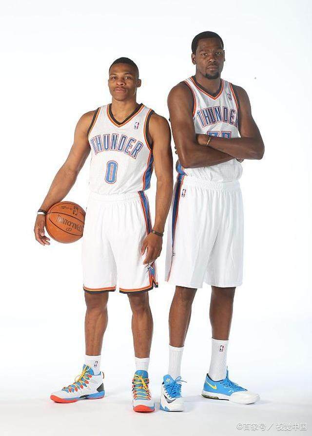 九游网页平台-今晚欧篮联传出新动向，斯图加特强势反弹，管理层表态——管理层满意，团队化学反应显著的简单介绍