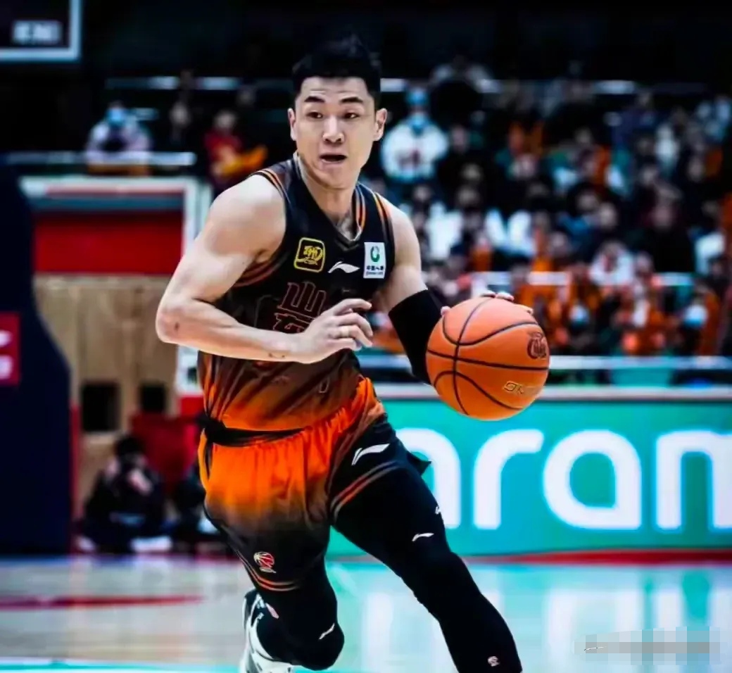 今晨广厦男篮备战欧冠；止住颓势细节曝光；底气十足；训练强度明显提升(14年欧冠决赛录像回放)
