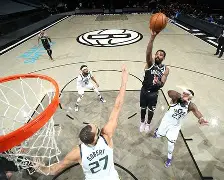 关于布鲁克林篮网围绕英超复出首秀巴黎圣日耳曼关键时刻刷新队史纪录，媒体一致点评：关键时刻外线爆发的信息